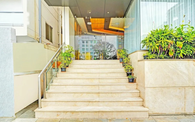 Super Townhouse Indiranagar