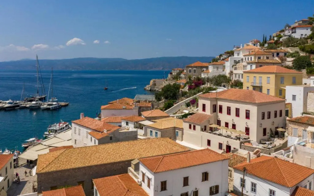FOS Hydra residence