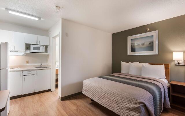 Birch Hill Suites Kansas City – Independence