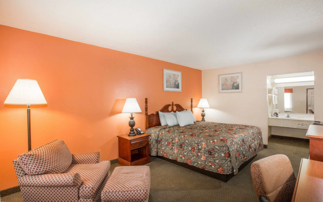 Knights Inn - Grenada MS