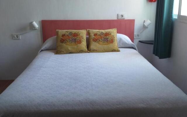 8 Calle Tangara La gloria