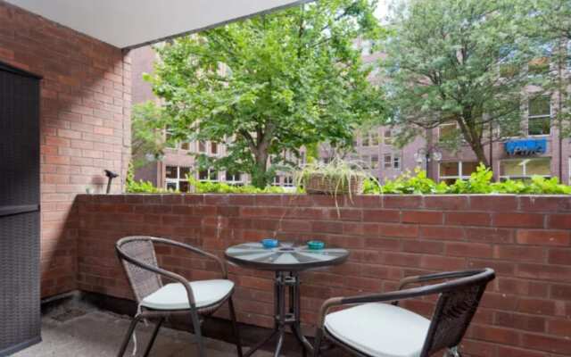 1 Bedroom Apartment On St Stephen's Green