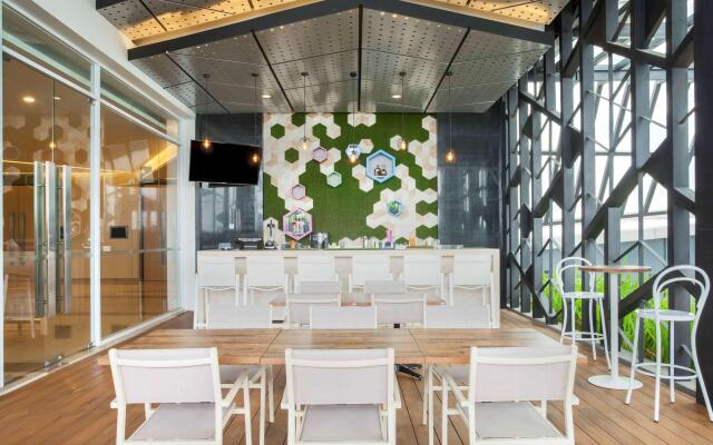 Ibis Styles Jakarta Sunter