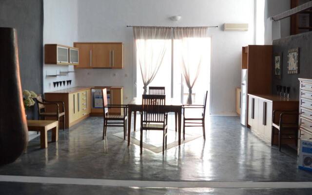 Fanari Apartments & Villas