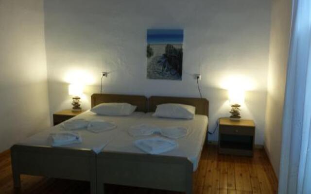 Molos Apartments