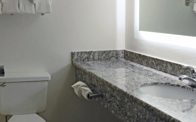 Comfort Inn & Suites Ocean Shores