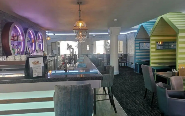 The Hotel Victoria