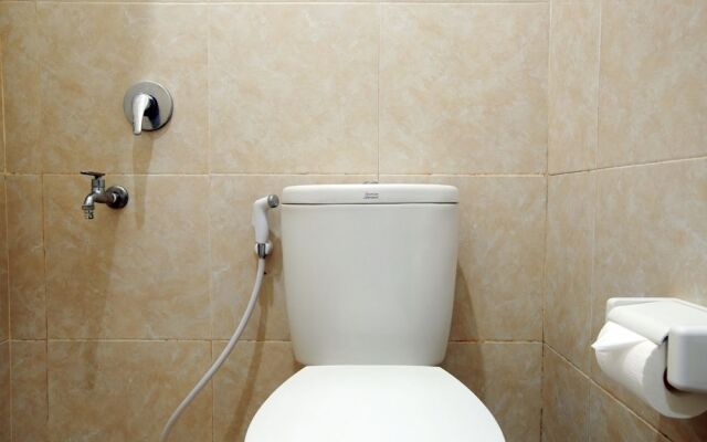 RedDoorz near Marlboro