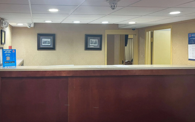 Motel 6 Stafford, VA - Quantico