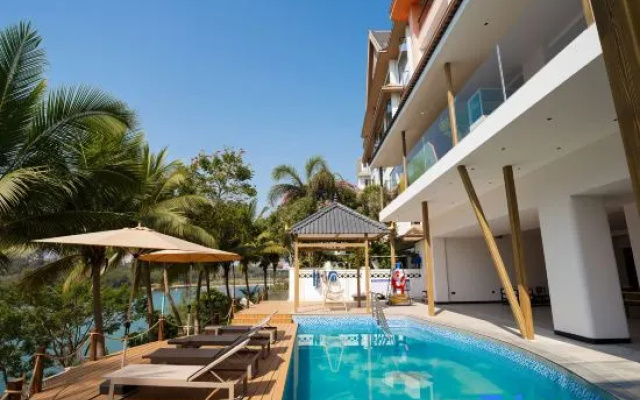 Yunpan Noah River View Resort Hotel – Pool – Xishuangbanna
