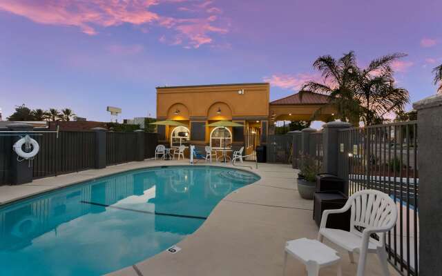 Quality Inn Redding near I-5