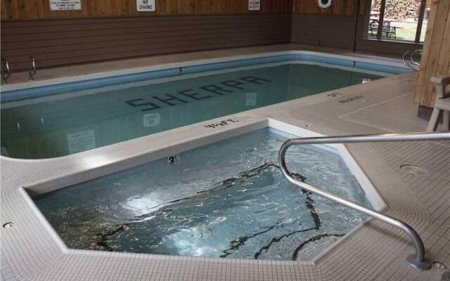 Mountain Upper - 2 Br Condo