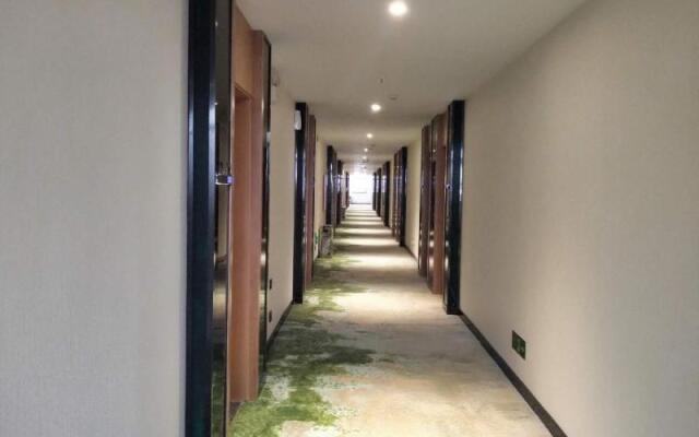 Greentree Inn Xinxiang Fengqiu County Happiness Ro