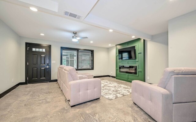 Stylish Atlanta Retreat < 7 Mi to Midtown!