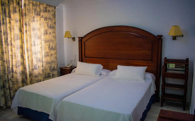 Hotel Playa De Regla