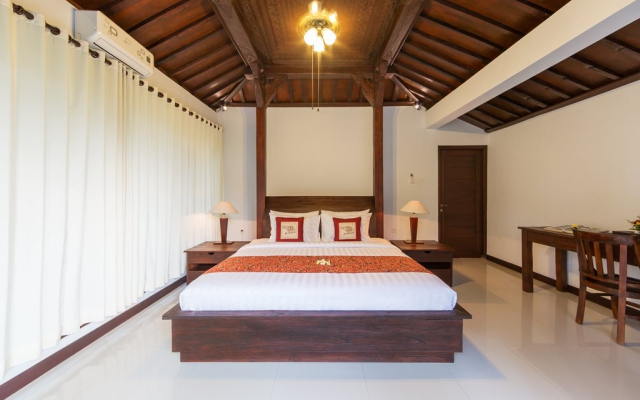 Anyar Sari Villa