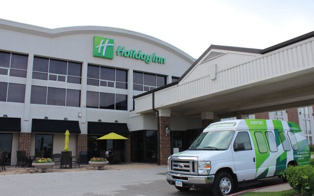 Holiday Inn Des Moines-Airport/Conf Center, an IHG Hotel