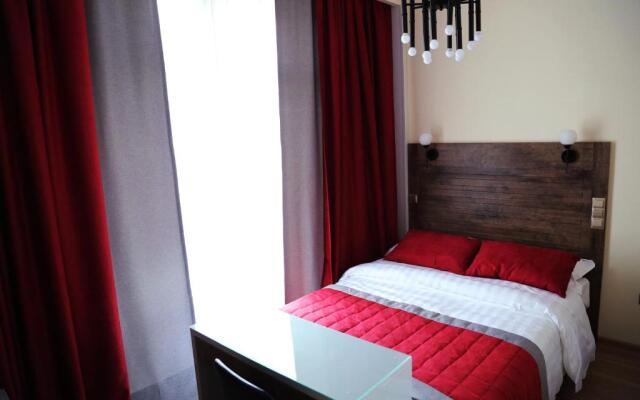 Grace Point Hotel