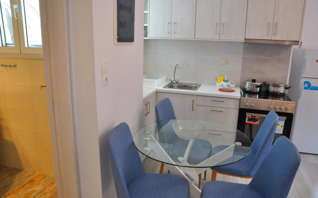 Dimitra Apartments