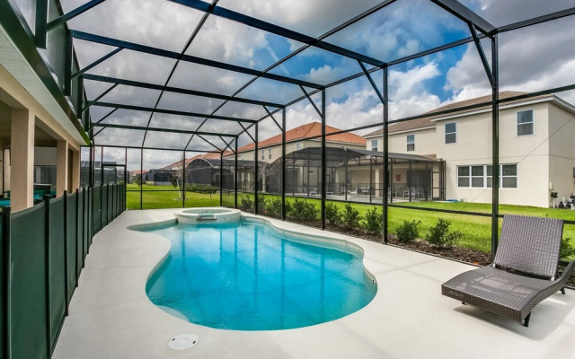 Broadoak Drive villa Solterra 5