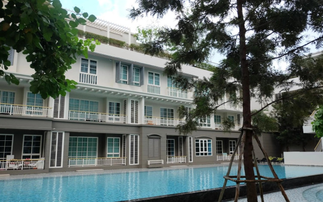 Pool Access 2 Bedrooms Autumn Hua Hin A116