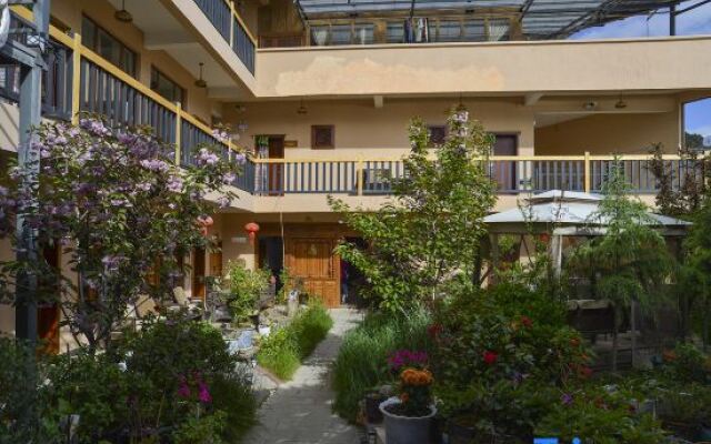 Tingtingxue Homestay in Dukezong Ancient Town