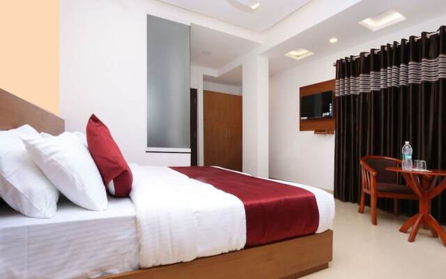 OYO 023 Hotel Ayodhya Residency