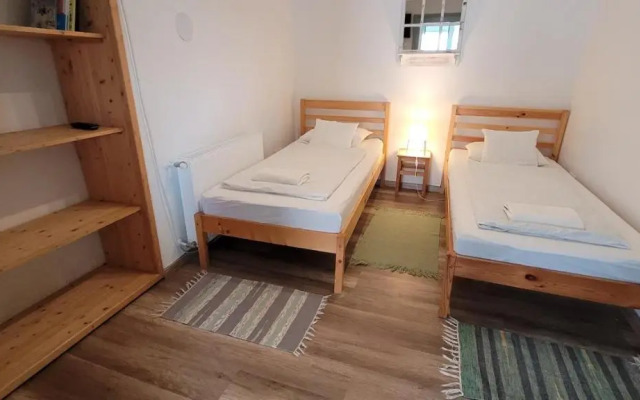 Zrínyi 11 Apartments