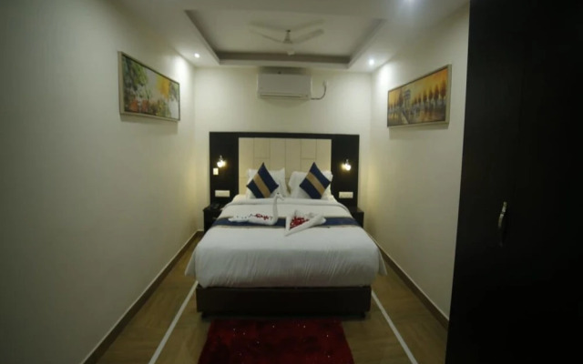 Suraj Grand Hotel