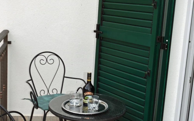 Apartments and rooms with WiFi Split - 18909