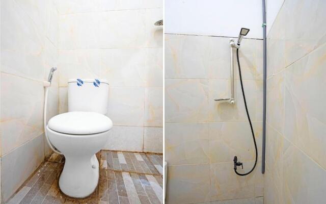 OYO Life 91670 Mannsur Homestay Syariah