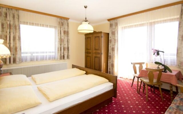 Hotel Garni Hochwurzen