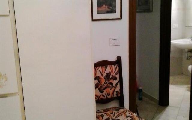 One bedroom appartement with wifi at Firenze