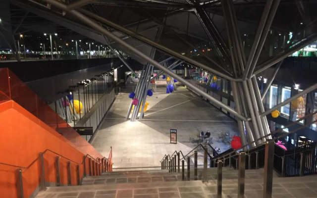 Ideal City Walk