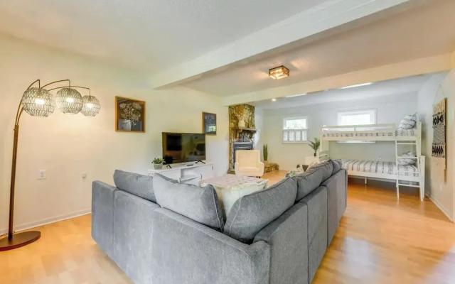 Pet-Friendly Lake Norman Retreat