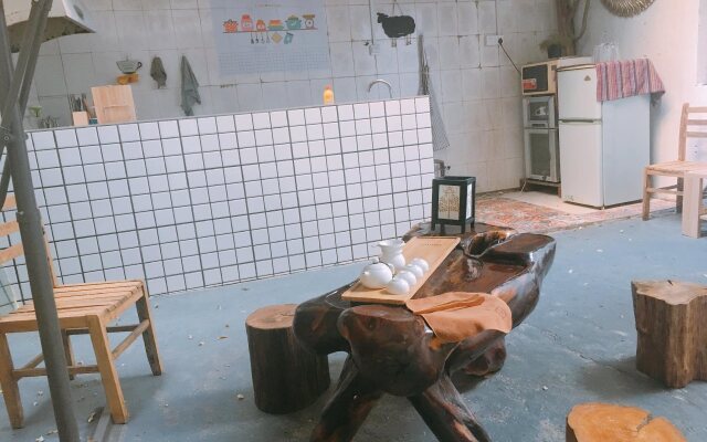 Guilin Hundred Lives Hostel