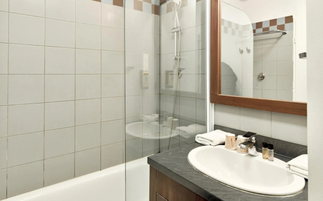 Zenitude Hôtel - Résidences Roissy Village