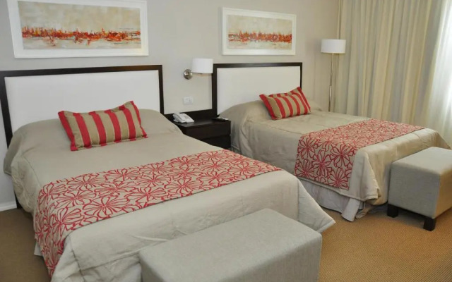 Howard Johnson by Wyndham Piedras Moras