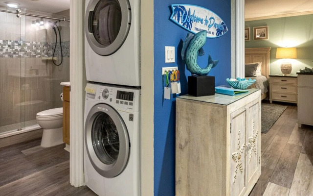 Land's End 4-306 Bay Front - Premier