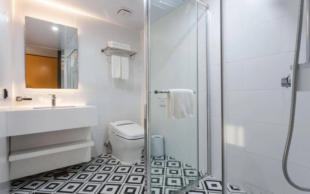 Innostay Hotel