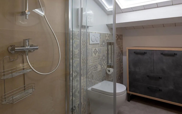 Spacious Stay in Montelupone