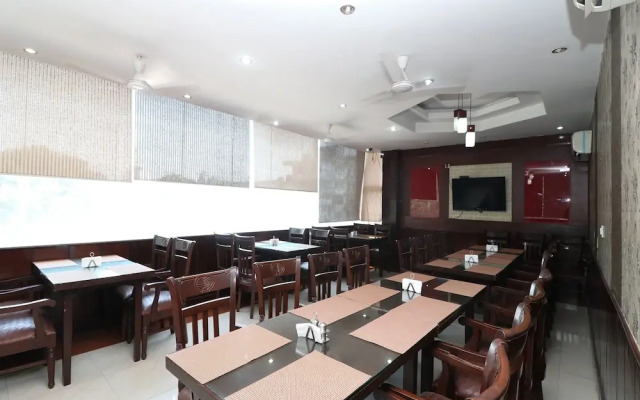 OYO 2595 Hotel City Star