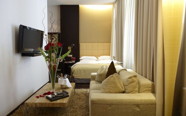 Apartment Inner City