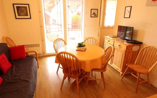 Appartement Bagnères-de-Luchon, 2 pièces, 4 personnes - FR-1-313-170