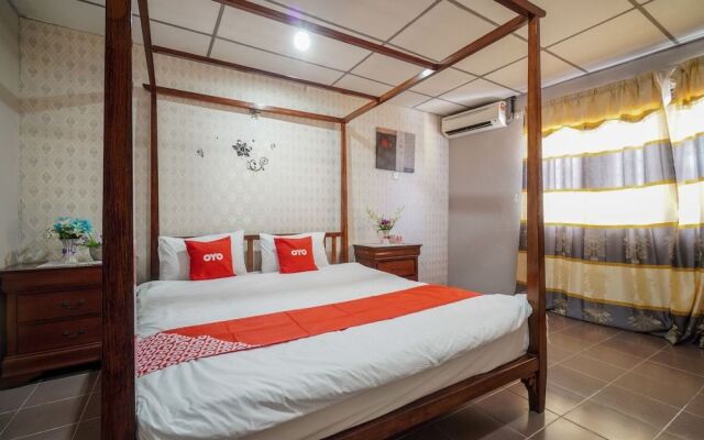 OYO 44101 Hotel DJ Palace