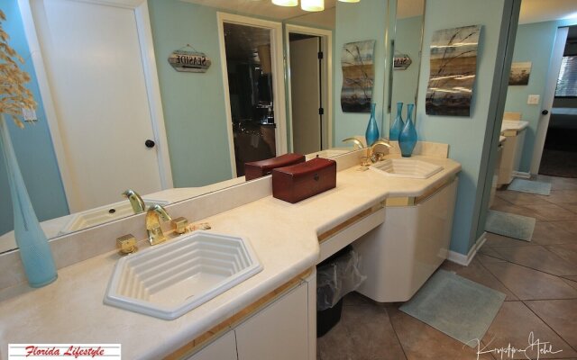 Beach Palms 109