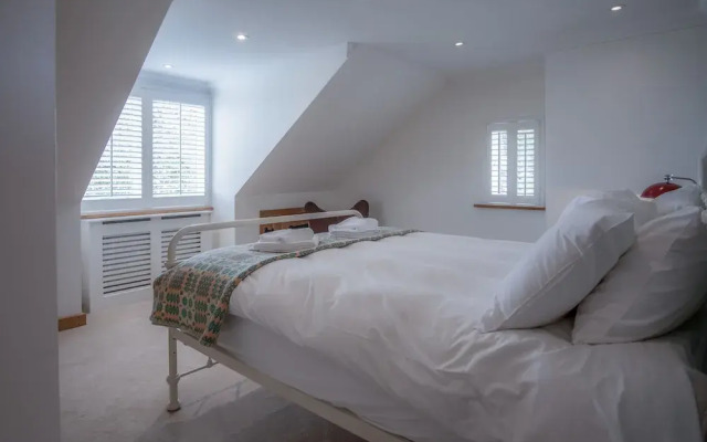 Highfield - 3 Bed - Llanmadoc