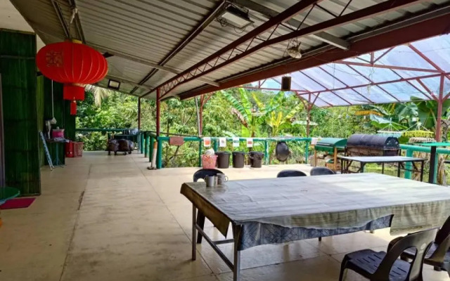 Kinabalu Poring Vacation Lodge