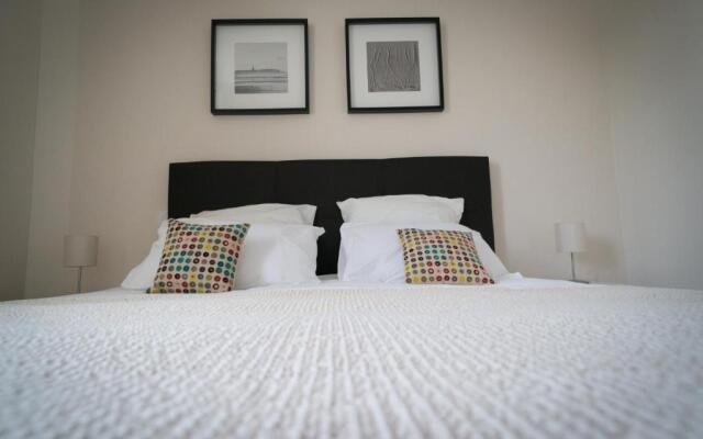 Le Courtoisville Apartment