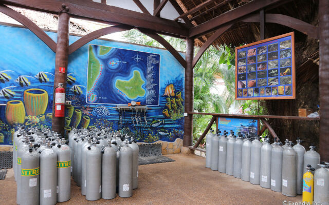 Atlantis Dive Resort Dumaguete